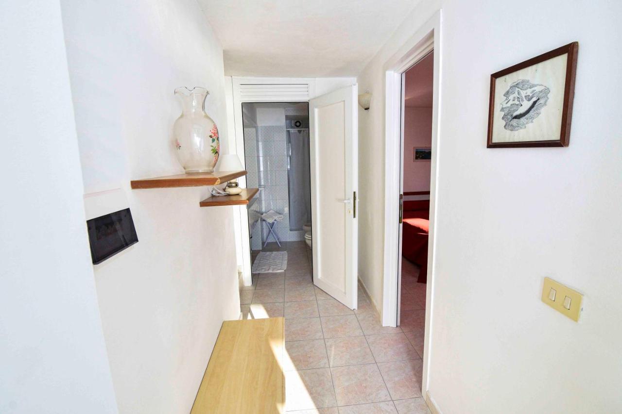 Solemareponza Monolocali La Piana Apartment Luaran gambar
