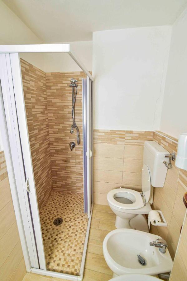 Solemareponza Monolocali La Piana Apartment Luaran gambar