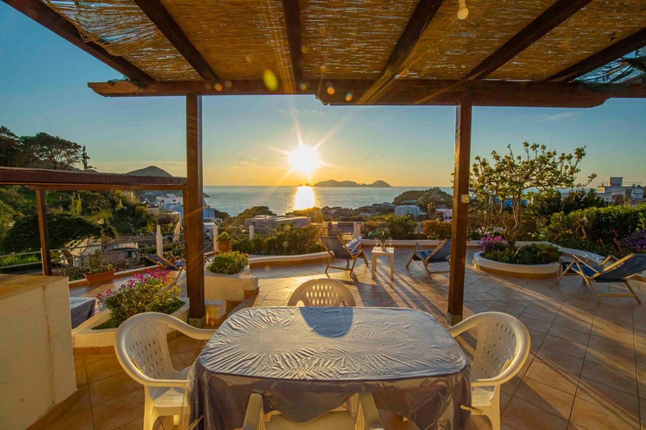 Solemareponza Monolocali La Piana Apartment Luaran gambar